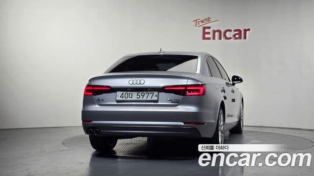 Audi A4 (B9) 3