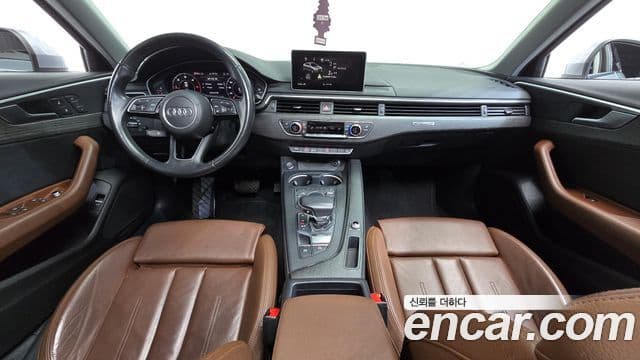 Audi A4 (B9) 4