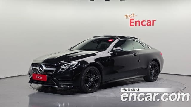 Mercedes-Benz E-Class W213 1