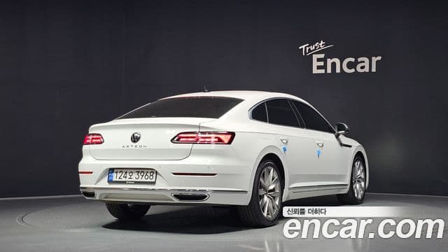 Volkswagen Arteon 2