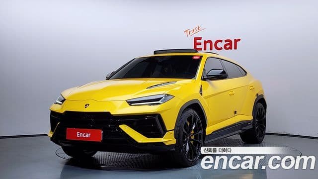 Lamborghini Urus 1