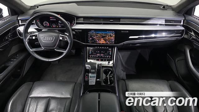 Audi A8 (D5) 4
