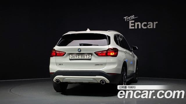 BMW X1 (F48) 4