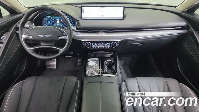 Genesis G80 (RG3) 4
