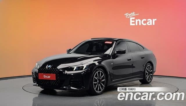 BMW 4 Series (G22)