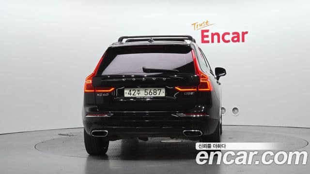 Volvo XC60 2nd Gen 3