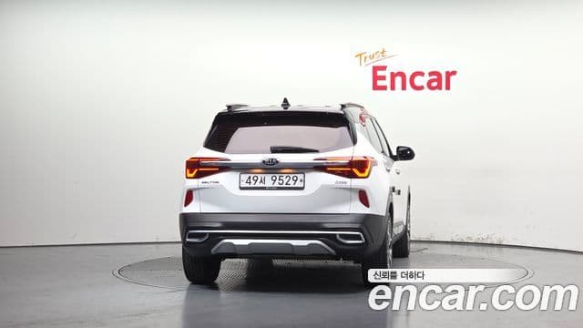 Kia Seltos 3