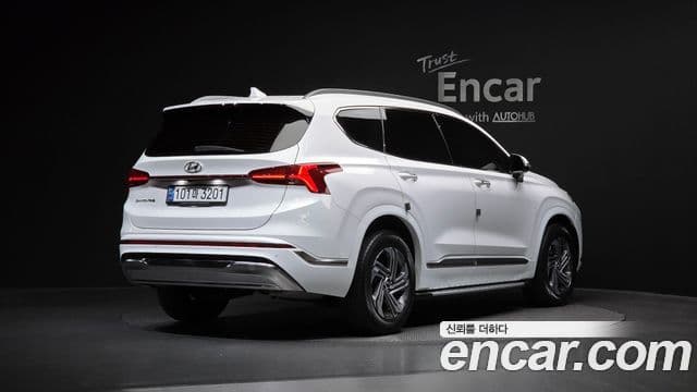 Hyundai The New Santa Fe 2