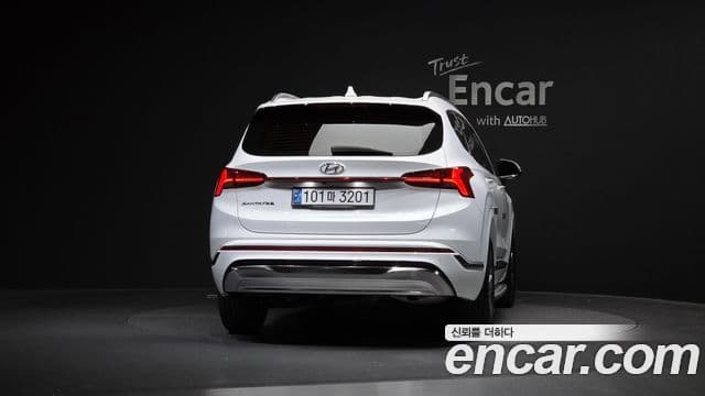 Hyundai The New Santa Fe 4