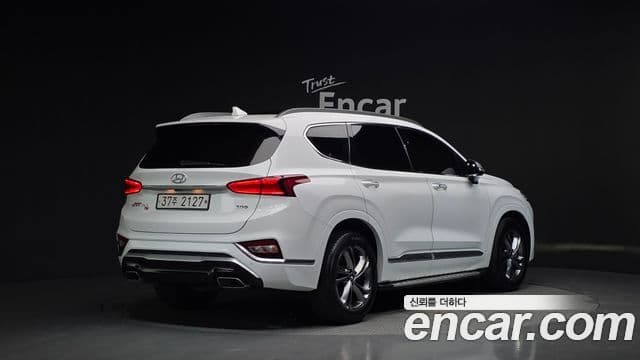 Hyundai Santa Fe TM 2