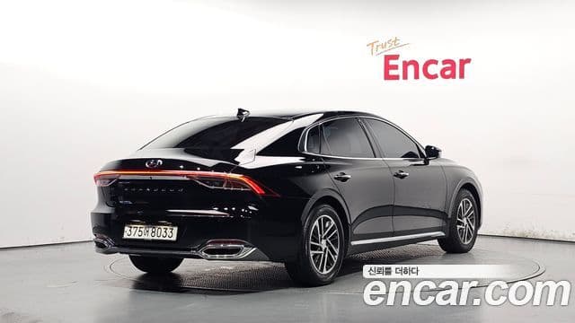 Hyundai The New Grandeur IG 2