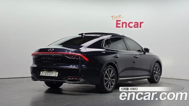 Hyundai The New Grandeur IG 2