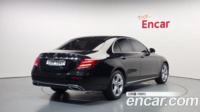 Mercedes-Benz E-Class W213 2
