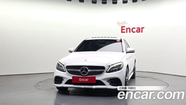Mercedes-Benz C-Class W205 3