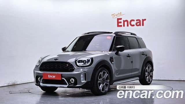 MINI Cooper Countryman 1