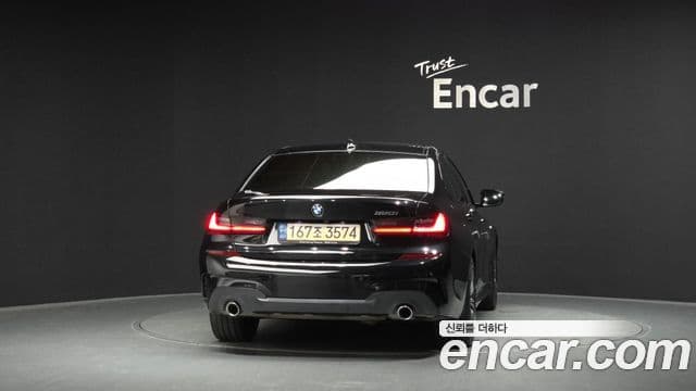 BMW 3 Series (G20) 4