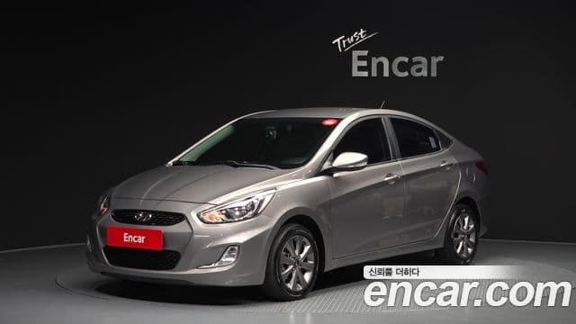 Hyundai Accent (New) 1