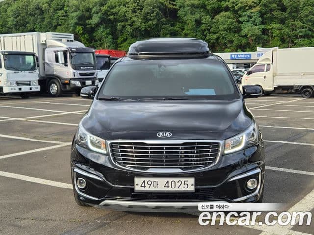 Kia All New Carnival 3