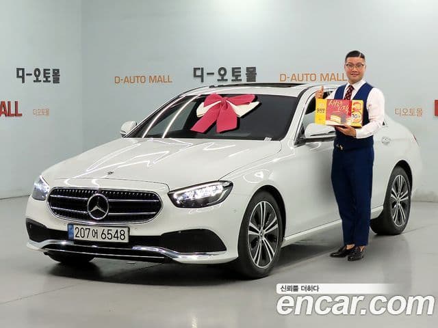 Mercedes-Benz E-Class W213 1