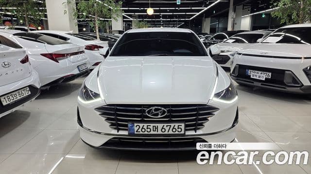 Hyundai Sonata (DN8)