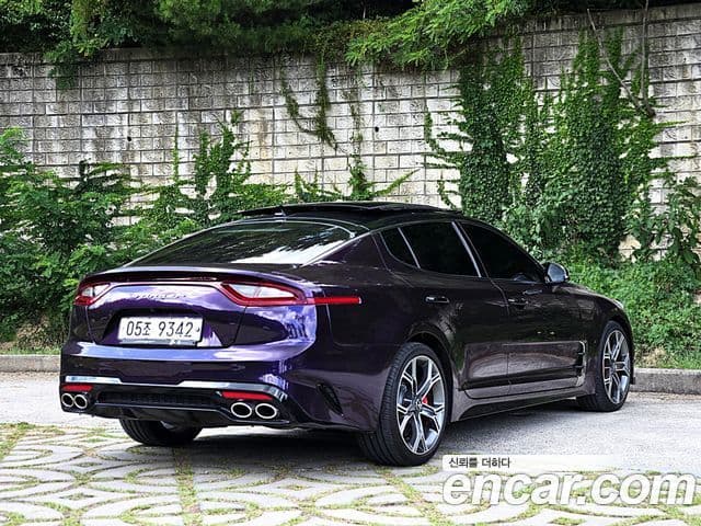 Kia Stinger 4