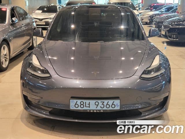 Tesla Model 3 — 1