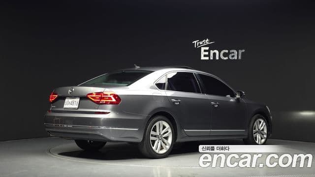 Volkswagen The New Passat 2