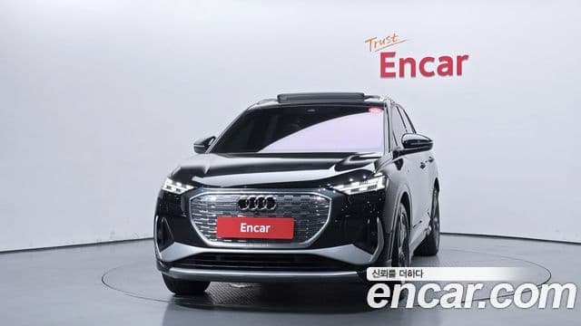 Audi Q4 e-트론 (F4) 2