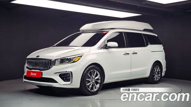 Kia The New Carnival 1
