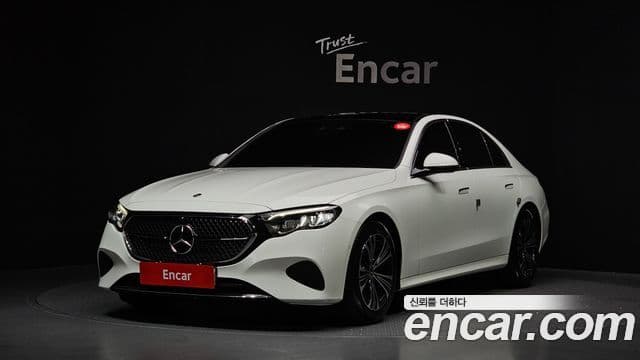Mercedes-Benz E-Class W214 1