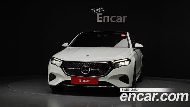 Mercedes-Benz E-Class W214 3