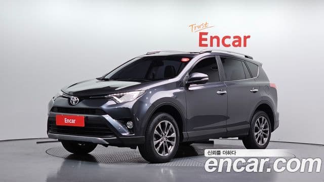 Toyota RAV4 — 1