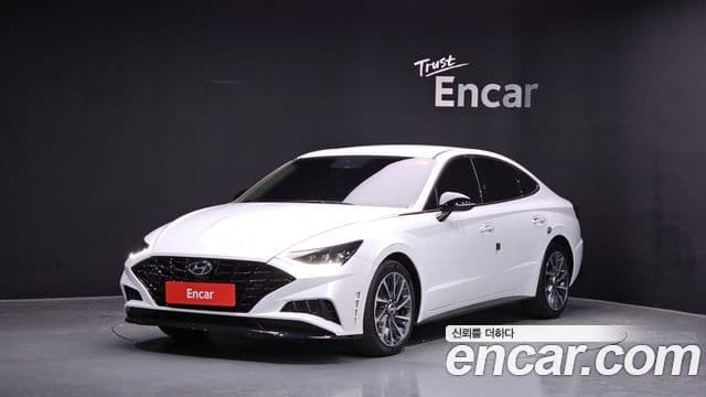 Hyundai Sonata (DN8)