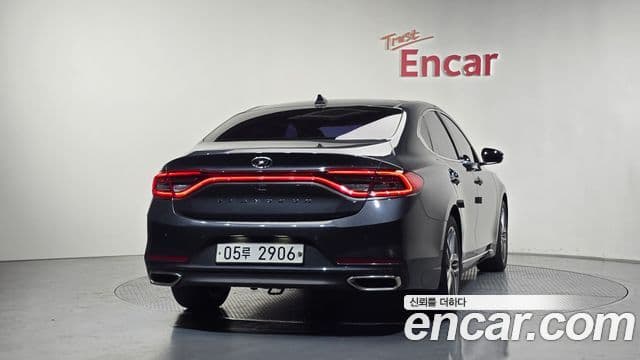 Hyundai Grandeur IG 4