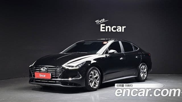 Hyundai Sonata (DN8) 1