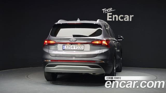 Hyundai The New Santa Fe 4