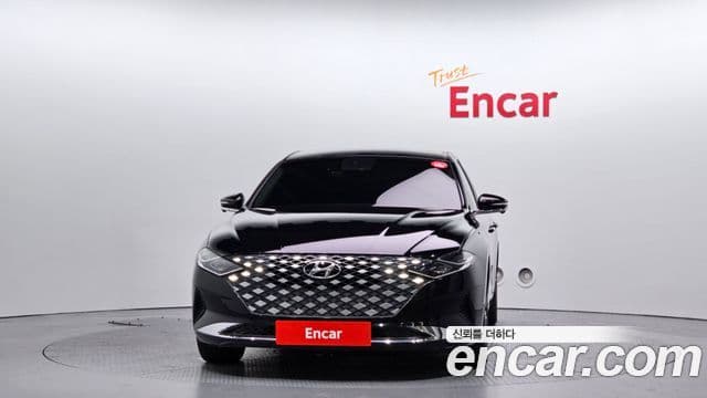 Hyundai The New Grandeur IG 2
