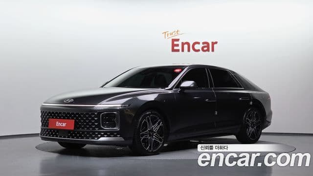 Hyundai Grandeur Hybrid (GN7) — 1