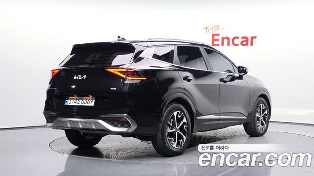 Kia Sportage 5th Gen Hybrid 2