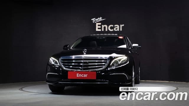 Mercedes-Benz E-Class W213 3