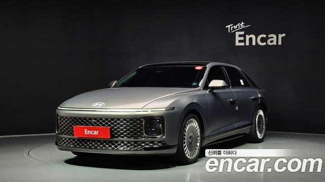 Hyundai Grandeur (GN7)