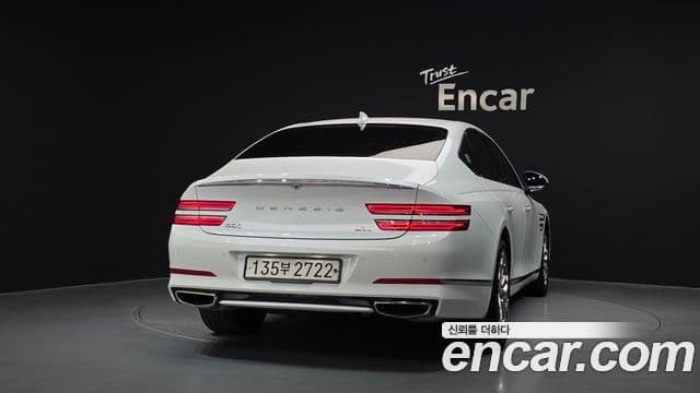 Genesis G80 (RG3) 3