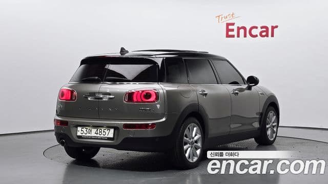 MINI Cooper D Clubman 2