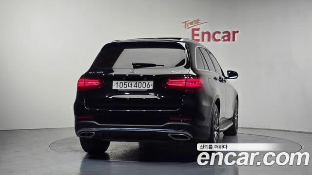 Mercedes-Benz GLC-Class X253 4