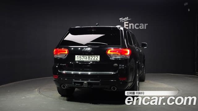 Jeep Grand Cherokee 4