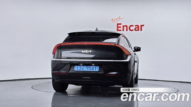 Kia EV6 4