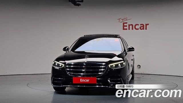Mercedes-Benz S-Class W223 2