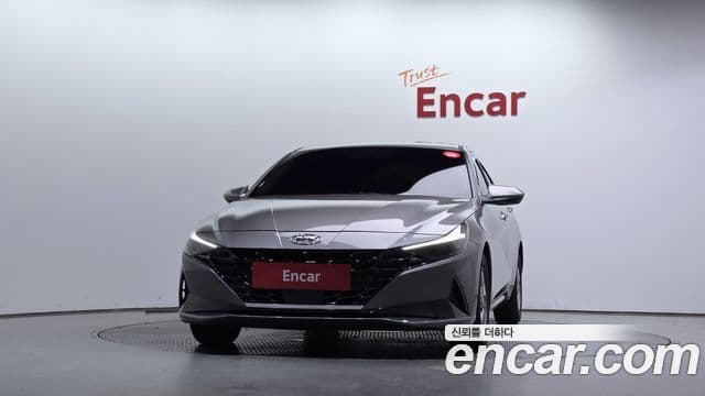 Hyundai Avante (CN7) 2
