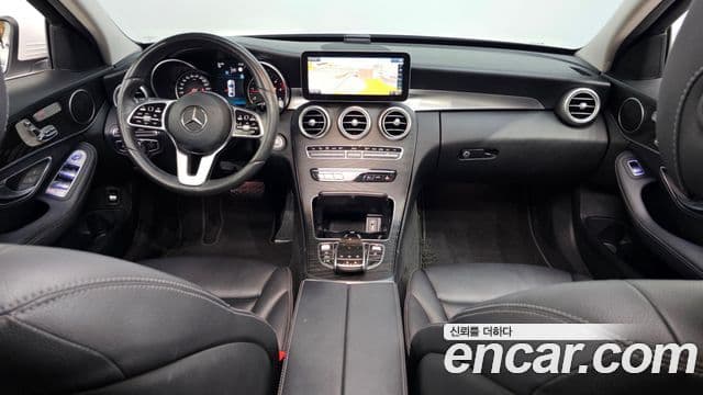 Mercedes-Benz C-Class W205 4