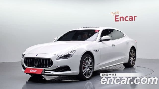 Maserati Quattroporte 1